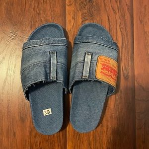 NWOT - Jean slides / sandals - size 39